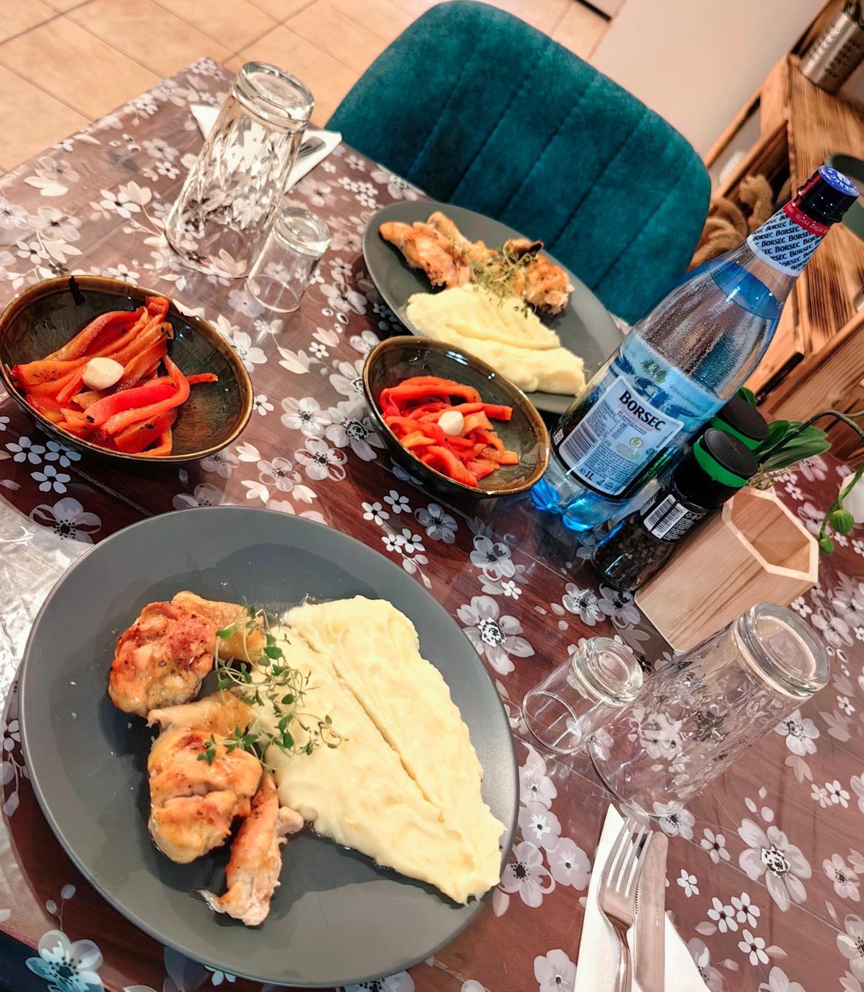 Voinescu House - Natural Living & Eating سيمون المظهر الخارجي الصورة