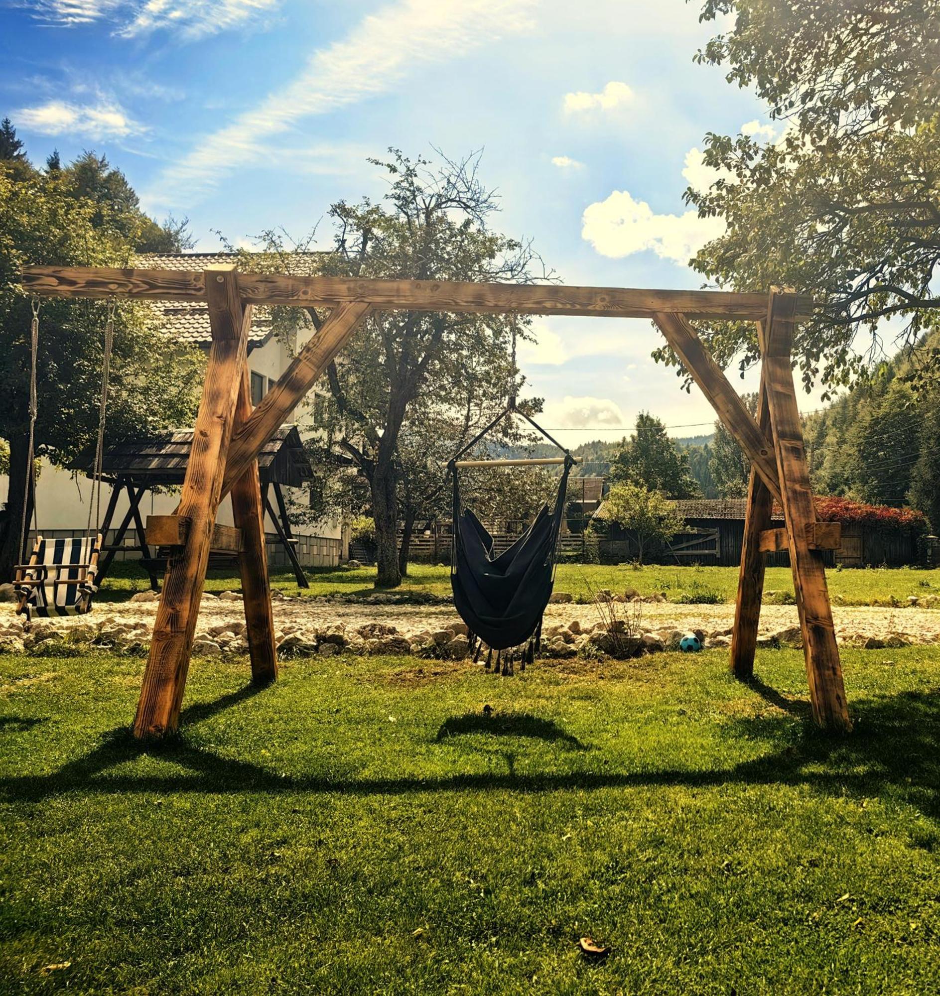 Voinescu House - Natural Living & Eating سيمون المظهر الخارجي الصورة